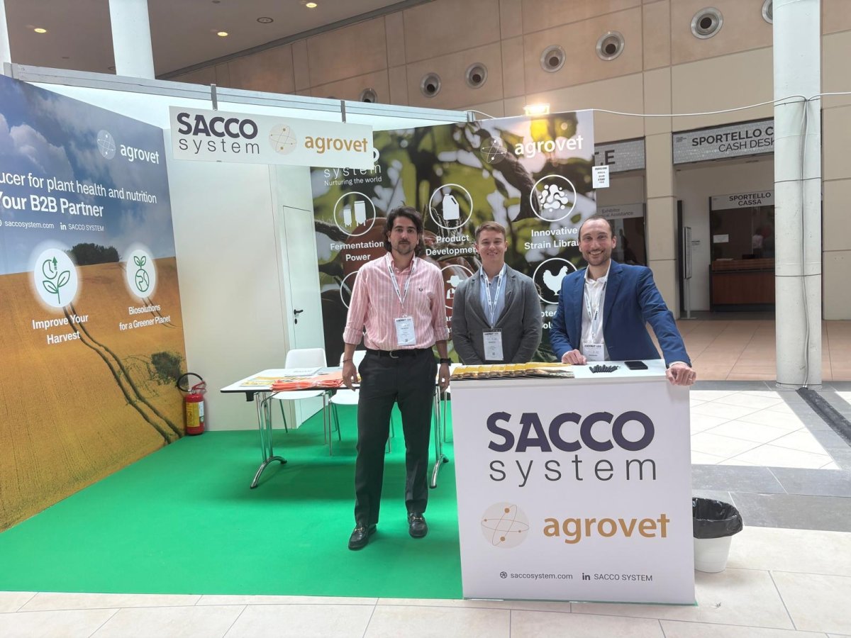 Green Retail  - Lollobrigida inaugura Macfrut 2025 