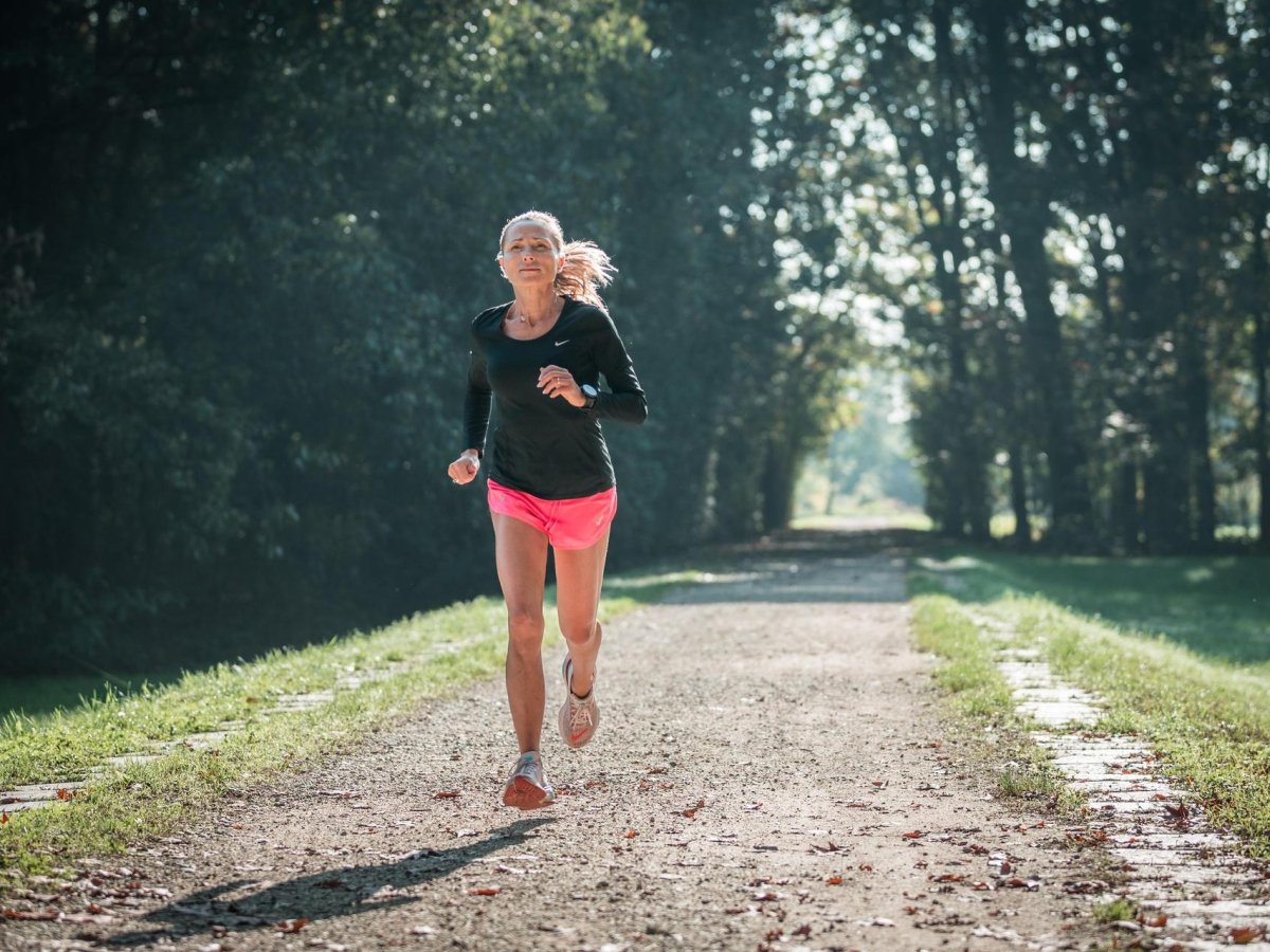 Green Retail - "Infinita Bellezza": l'ultrarunner Ivana Di Martino attraversa l'Italia con Legambiente per la sostenibilità Green Retail - "Infinita Bellezza": l'ultrarunner Ivana Di Martino attraversa l'Italia con Legambiente per la sostenibilità