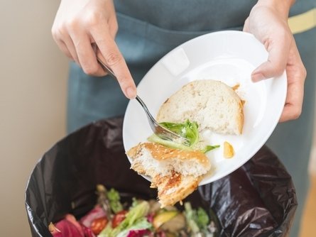 Green Retail  - Spreco alimentare: quasi 400 euro per cittadino 