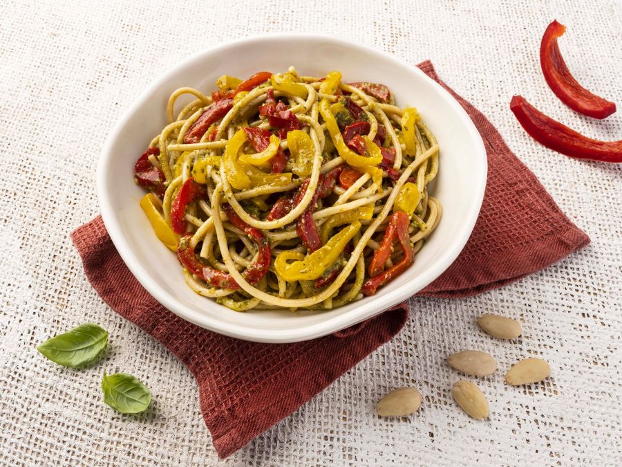 Green Retail  - Alce Nero propone la pasta Khorasan nelle due referenze spaghetti e penne 
