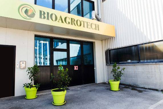 Green Retail  - Z2 Bio: zeolite, rame e manganese per il nuovo concime di Bioagrotech 