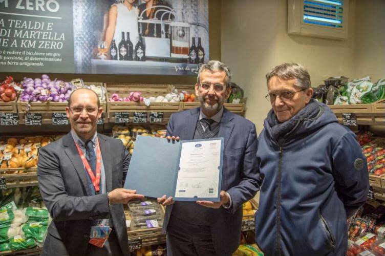 Green Retail  - Carrefour Italia, prima Gdo in Italia ad ottenere la certificazione del sistema di gestione dell'energia 