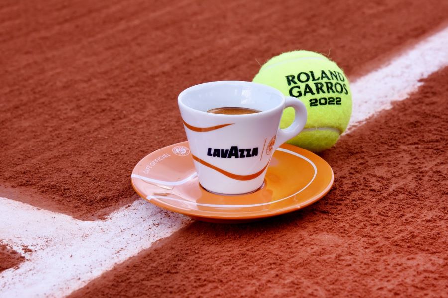 Green Retail  - Lavazza, da 10 anni partner ufficiale del Roland-Garros, torna sui campi per un’esperienza di caffè a 360° 