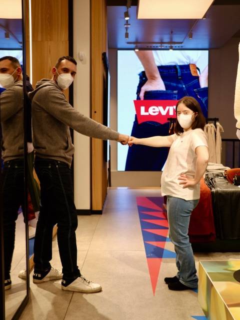 Green Retail  - Levi's aderisce alla campagna Hiring Chain in Italia 