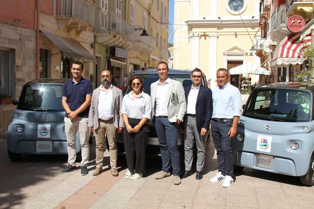 Green Retail  - Prosegue sull’isola di Carloforte l’impegno di Citroën verso la mobilità sostenibile 