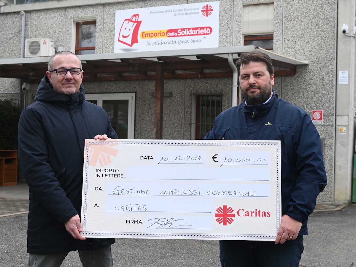 Green Retail  - Gcc dona alle Caritas romagnole 10 mila euro grazie al risparmio sugli addobbi natalizi 