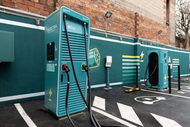 Green Retail  - Mobilità elettrica, a Treviso Electra installa 18 nuovi punti per la ricarica ultraveloce 