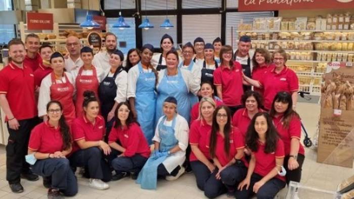 Green Retail  - Conad al fianco delle donne contro la violenza 