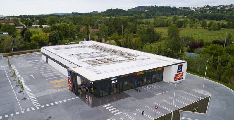 Green Retail  - La strategia zero carbon di Aldi: il primo punto vendita Co2 neutrale a Moniga del Garda 