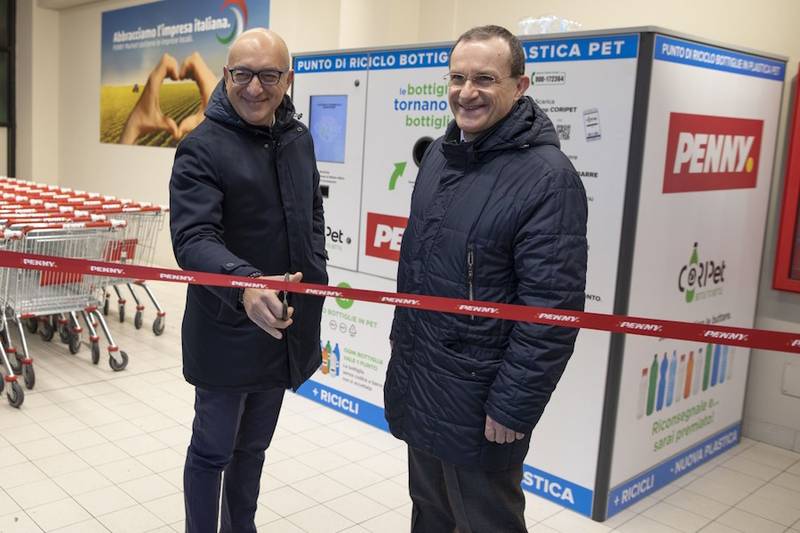 Green Retail  - Penny Market ricicla il Pet con Coripet 