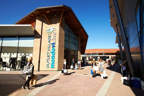 Mondovicino Outlet Village per Croce Rossa Italiana