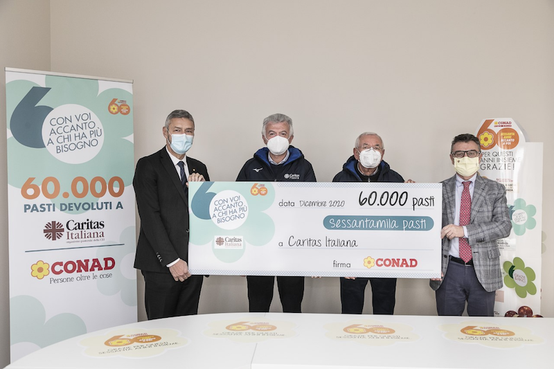 Green Retail  - Conad Nord Ovest dona 60 mila pasti alla Caritas 