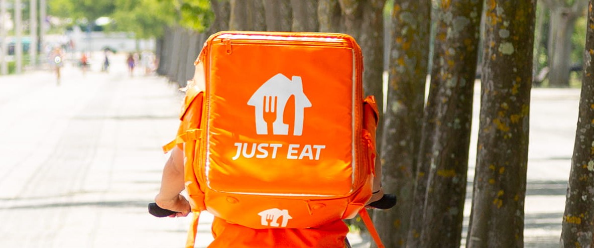 Green Retail  - Just Eat dona oltre 500 pasti alle famiglie più bisognose rinnovando il sostegno a Caritas 