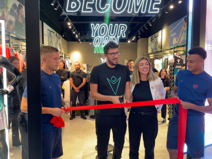 Green Retail  - Inaugurato il nuovo Macron Store Gran Reno 