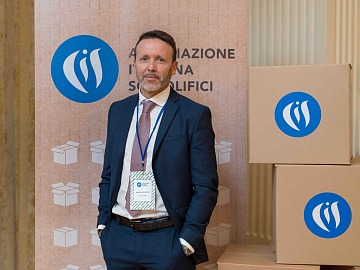 Green Retail  - Sana Slow Wine Fair, Petrini e Don Ciotti: Vino e diritti devono andare di pari passo 