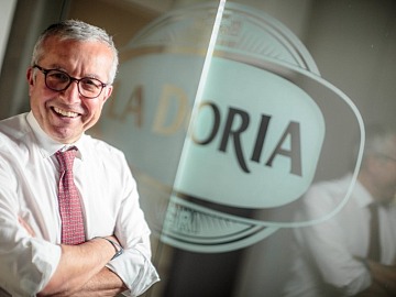 Green Retail  - Crai Tirreno apre il primo supermercato al "centro del mondo" 