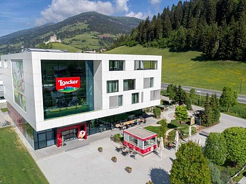 Green Retail  - Grande attenzione alla tradizione e alle eccellenze del territorio nel nuovo Conad di Bagnoregio 